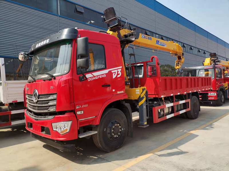 東風D3單橋隨車吊（8T）